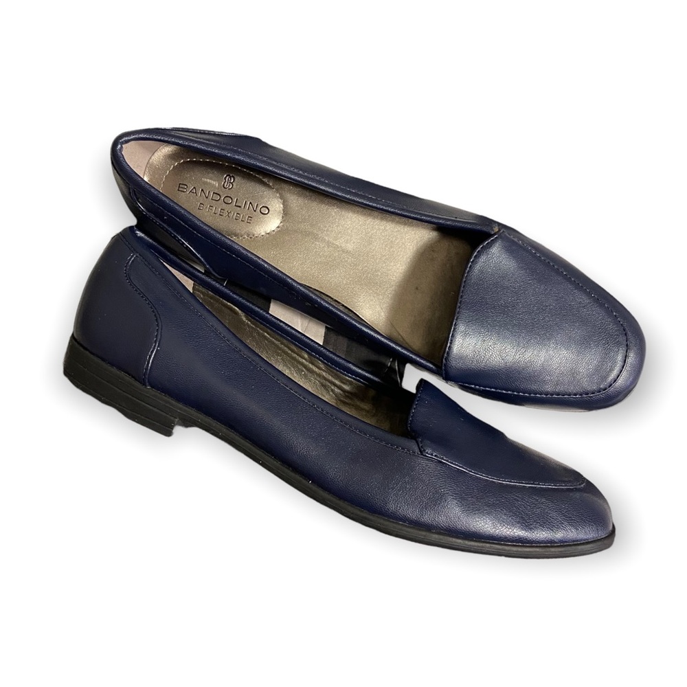 Bandolino B Flexible Navy Blue Loafers